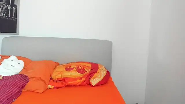 Snapshot of smileybabe chatting on October 13, 2025, 10:06 am smileybabe online show from October 13, 2025, 10:06 am