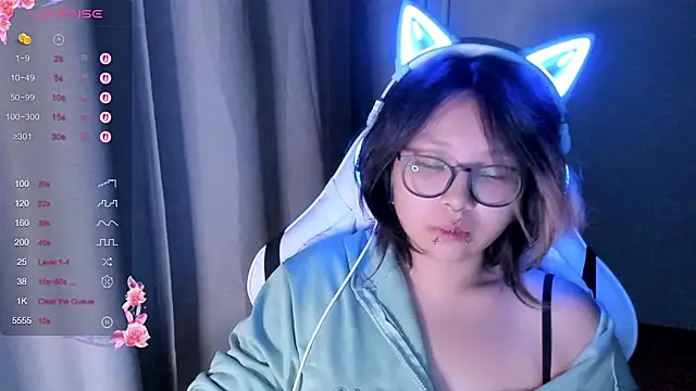 Snapshot of maydaykimmy chatting on November 11, 2025, 9:09 pm maydaykimmy online show from November 11, 2025, 9:09 pm