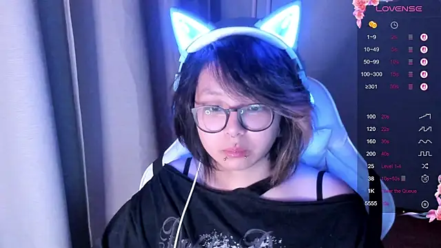 Snapshot of maydaykimmy chatting on October 10, 2025, 8:42 pm maydaykimmy online show from October 10, 2025, 8:42 pm