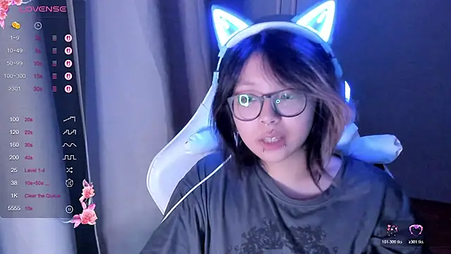 Snapshot of maydaykimmy chatting on November 19, 2025, 8:42 pm maydaykimmy online show from November 19, 2025, 8:42 pm