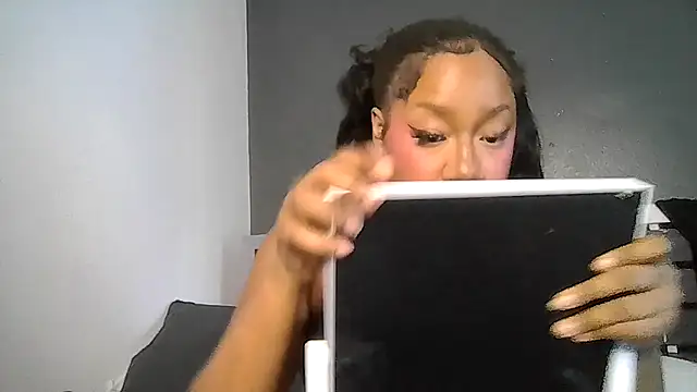 goddessdaisysky online show from July 24, 2026, 2:13 pm