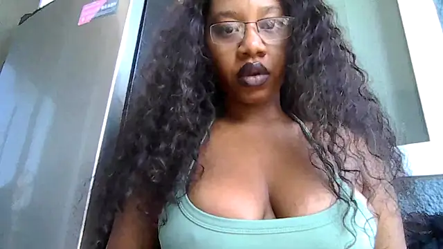 goddessdaisysky online show from June 12, 2026, 3:32 pm