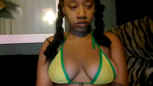 goddessdaisysky online show from June 28, 2026, 4:19 am