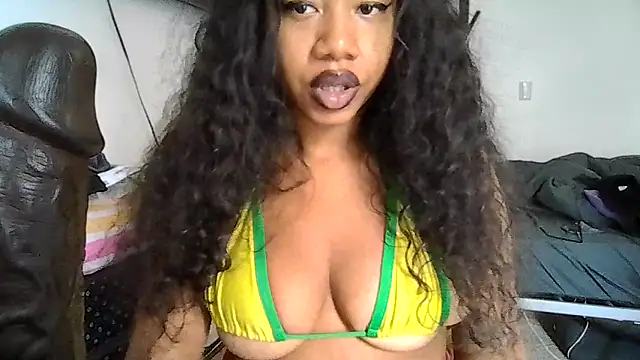 goddessdaisysky online show from May 3, 2026, 5:05 pm