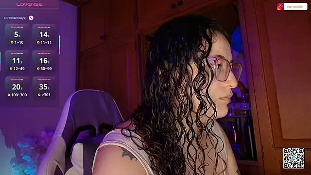 Snapshot of eva_rosse69 chatting on July 14, 2026, 12:11 pm eva rosse69 online show from July 14, 2026, 12:11 pm