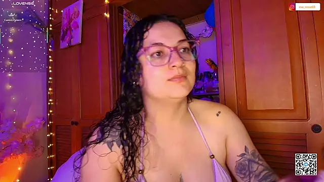 eva rosse69 online show from June 10, 2026, 12:06 pm