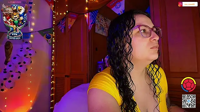 eva rosse69 online show from June 17, 2026, 12:04 pm
