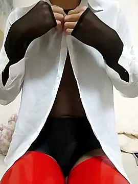 dmmsuzu95 online show from September 15, 2025, 3:51 am