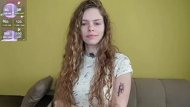 RayaNenlia online show from March 9, 2026, 5:00 am