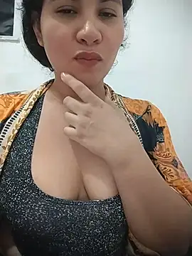 Yara0k online show from July 1, 2026, 11:27 pm