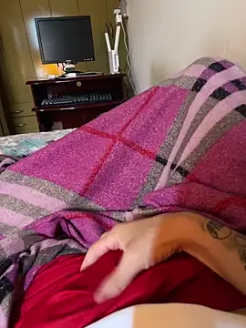 Snapshot of ZestingCaul chatting on January 5, 2026, 6:33 pm ZestingCaul online show from January 5, 2026, 6:33 pm