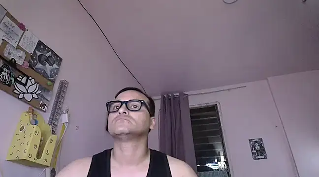 Snapshot of ClarkGiven chatting on March 16, 2025, 9:16 am ClarkGiven online show from March 16, 2025, 9:16 am