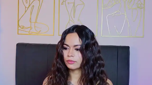 Snapshot of summer_holiday chatting on October 14, 2025, 6:36 am summer holiday online show from October 14, 2025, 6:36 am