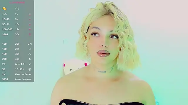 Snapshot of Emmaa_Saenz_ chatting on March 13, 2026, 10:04 pm Emmaa Saenz online show from March 13, 2026, 10:04 pm