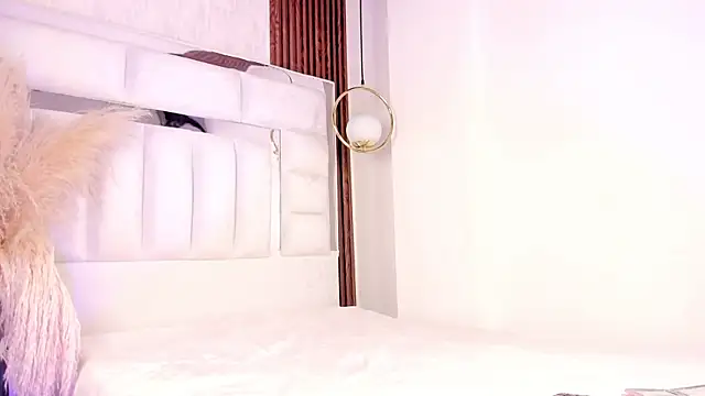 Snapshot of im_tyra chatting on November 16, 2025, 5:34 am im tyra online show from November 16, 2025, 5:34 am