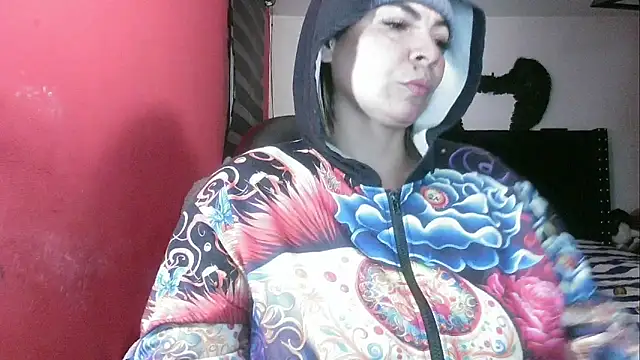 Snapshot of charlotedoll chatting on February 25, 2026, 3:40 am charlotedoll online show from February 25, 2026, 3:40 am