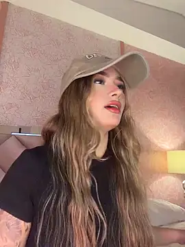 Arianavillada online show from April 24, 2026, 3:41 am