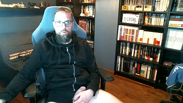 MeSteff online show from April 18, 2026, 8:09 pm