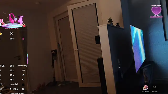 Hot ToyBoy6974 online show from February 3, 2026, 5:49 am