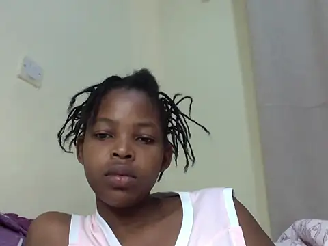 Snapshot of queen-sasha chatting on June 29, 2026, 11:21 am queen-sasha online show from June 29, 2026, 11:21 am