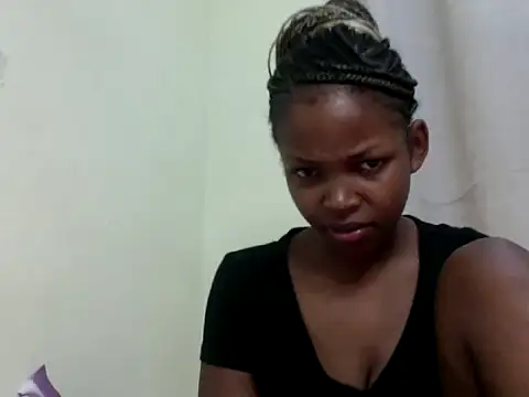 Snapshot of queen-sasha chatting on February 18, 2026, 3:19 pm queen-sasha online show from February 18, 2026, 3:19 pm