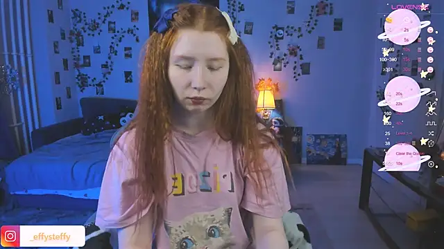 Snapshot of CallMeEffy1 chatting on October 19, 2025, 4:54 pm CallMeEffy1 online show from October 19, 2025, 4:54 pm