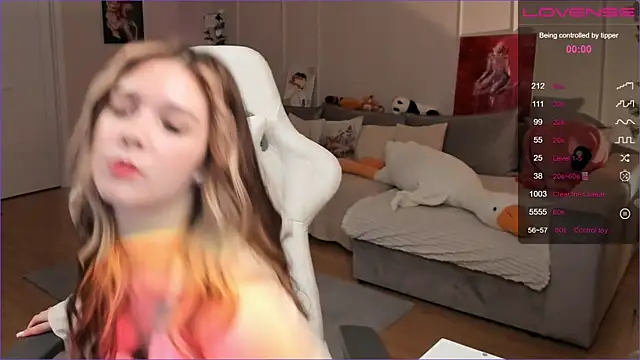 Frau Lina online show from March 3, 2026, 3:30 pm