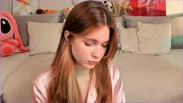 Snapshot of Frau_Lina chatting on November 8, 2025, 2:20 pm Frau Lina online show from November 8, 2025, 2:20 pm