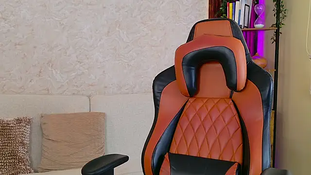 Snapshot of AdanReilly chatting on November 23, 2025, 3:00 pm AdanReilly online show from November 23, 2025, 3:00 pm