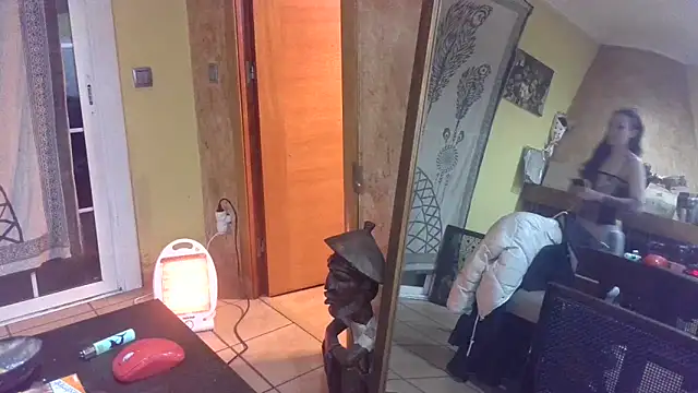 Snapshot of Lia_Y_PatrickX chatting on March 29, 2026, 8:54 pm Lia Y PatrickX online show from March 29, 2026, 8:54 pm