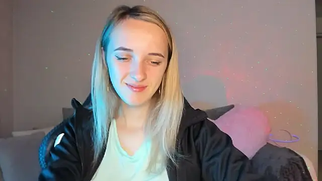 Snapshot of RouseReed chatting on October 7, 2025, 12:17 pm RouseReed online show from October 7, 2025, 12:17 pm