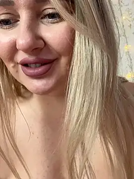 LadyLolyPop  online show from January 26, 2025, 10:02 am