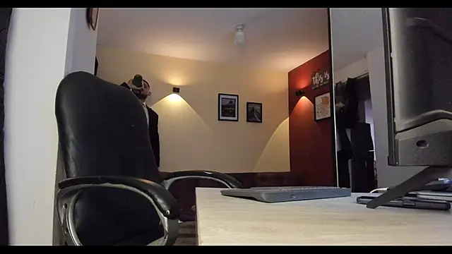 Snapshot of thesexlawyer1 chatting on December 3, 2025, 8:19 pm thesexlawyer1 online show from December 3, 2025, 8:19 pm