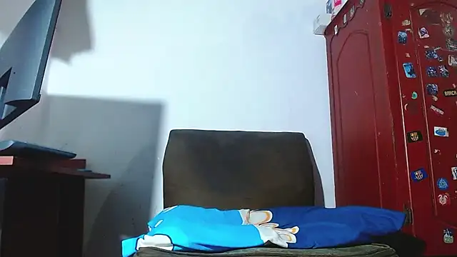 bulguehot online show from June 21, 2026, 3:29 pm