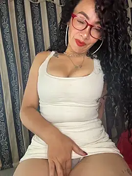 Snapshot of JULYSEX1 chatting on May 29, 2026, 11:49 am JULYSEX1 online show from May 29, 2026, 11:49 am