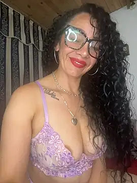 JULYSEX1 online show from July 7, 2026, 1:14 pm