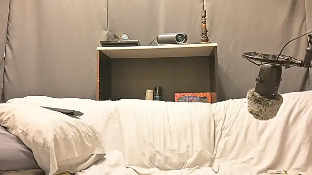 joeiandola online show from October 24, 2025, 3:55 pm