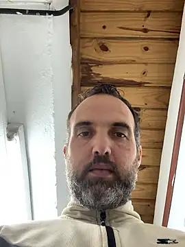 Snapshot of leon3875 chatting on March 6, 2026, 3:29 pm leon3875 online show from March 6, 2026, 3:29 pm