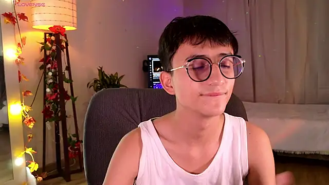 Snapshot of Mr_evan1 chatting on February 22, 2025, 2:52 pm Mr evan1 online show from February 22, 2025, 2:52 pm