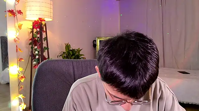 Snapshot of Mr_evan1 chatting on March 3, 2025, 2:39 pm Mr evan1 online show from March 3, 2025, 2:39 pm