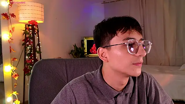 Snapshot of Mr_evan1 chatting on February 21, 2025, 2:16 pm Mr evan1 online show from February 21, 2025, 2:16 pm