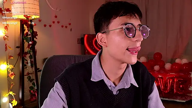 Snapshot of Mr_evan1 chatting on February 15, 2025, 2:55 pm Mr evan1 online show from February 15, 2025, 2:55 pm