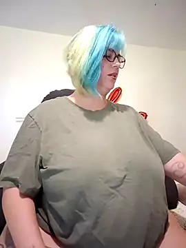 Snapshot of Escarlate4you_ chatting on February 19, 2026, 9:50 am Escarlate4you online show from February 19, 2026, 9:50 am