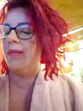 Escarlate4you  online show from July 5, 2026, 11:17 am