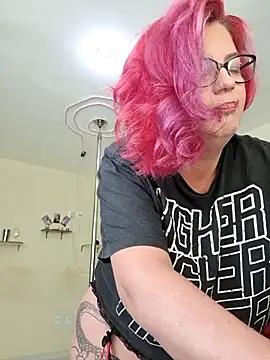 Escarlate4you  online show from July 28, 2026, 10:12 am