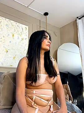 Snapshot of Alishak chatting on October 28, 2025, 9:47 pm Alishak online show from October 28, 2025, 9:47 pm