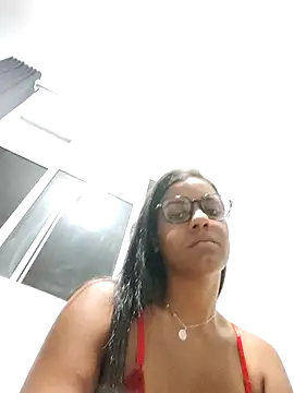 Snapshot of Bella_Anjoss chatting on October 15, 2025, 10:40 pm Bella Anjoss online show from October 15, 2025, 10:40 pm