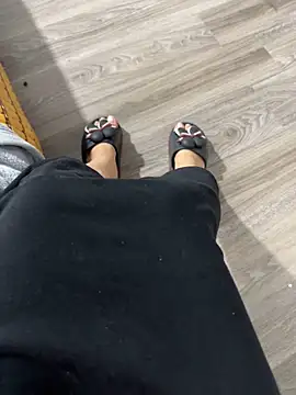 May-Squirt online show from February 12, 2026, 4:29 pm