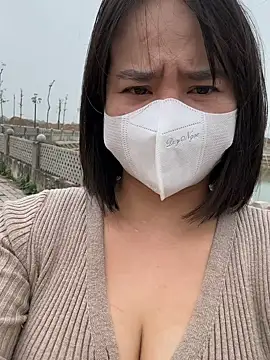 May-Squirt online show from February 24, 2026, 5:19 am