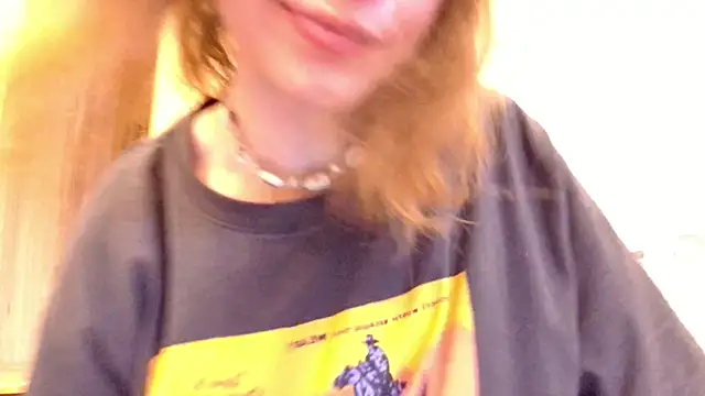 Snapshot of sun_place chatting on November 12, 2025, 5:22 am sun place online show from November 12, 2025, 5:22 am